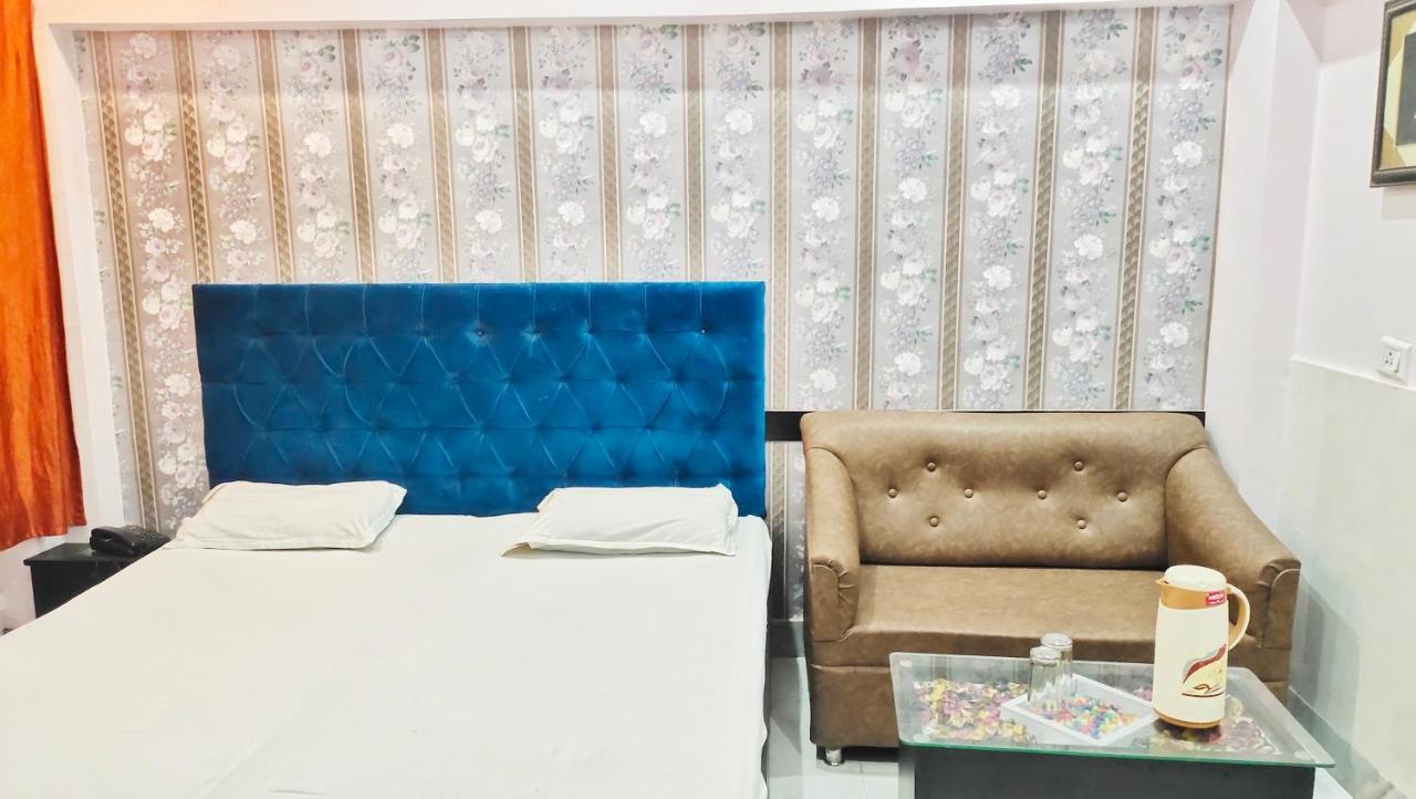 Hotel Shivay Palace Basti Экстерьер фото